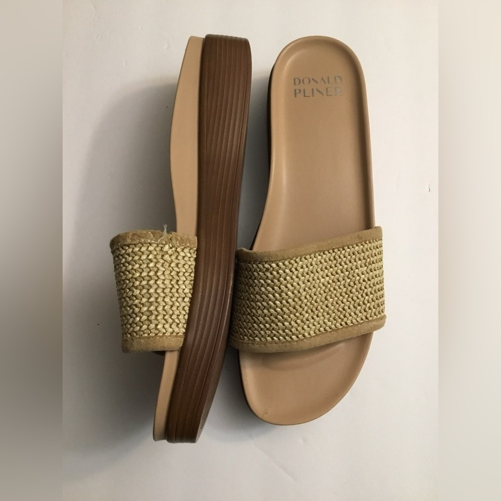 Donald Pliner sandals size 11 - Picture 3 of 8